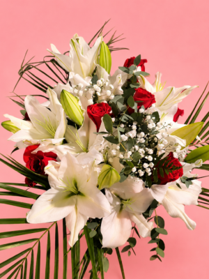 Bouquet de Lys blanc et Roses rouge